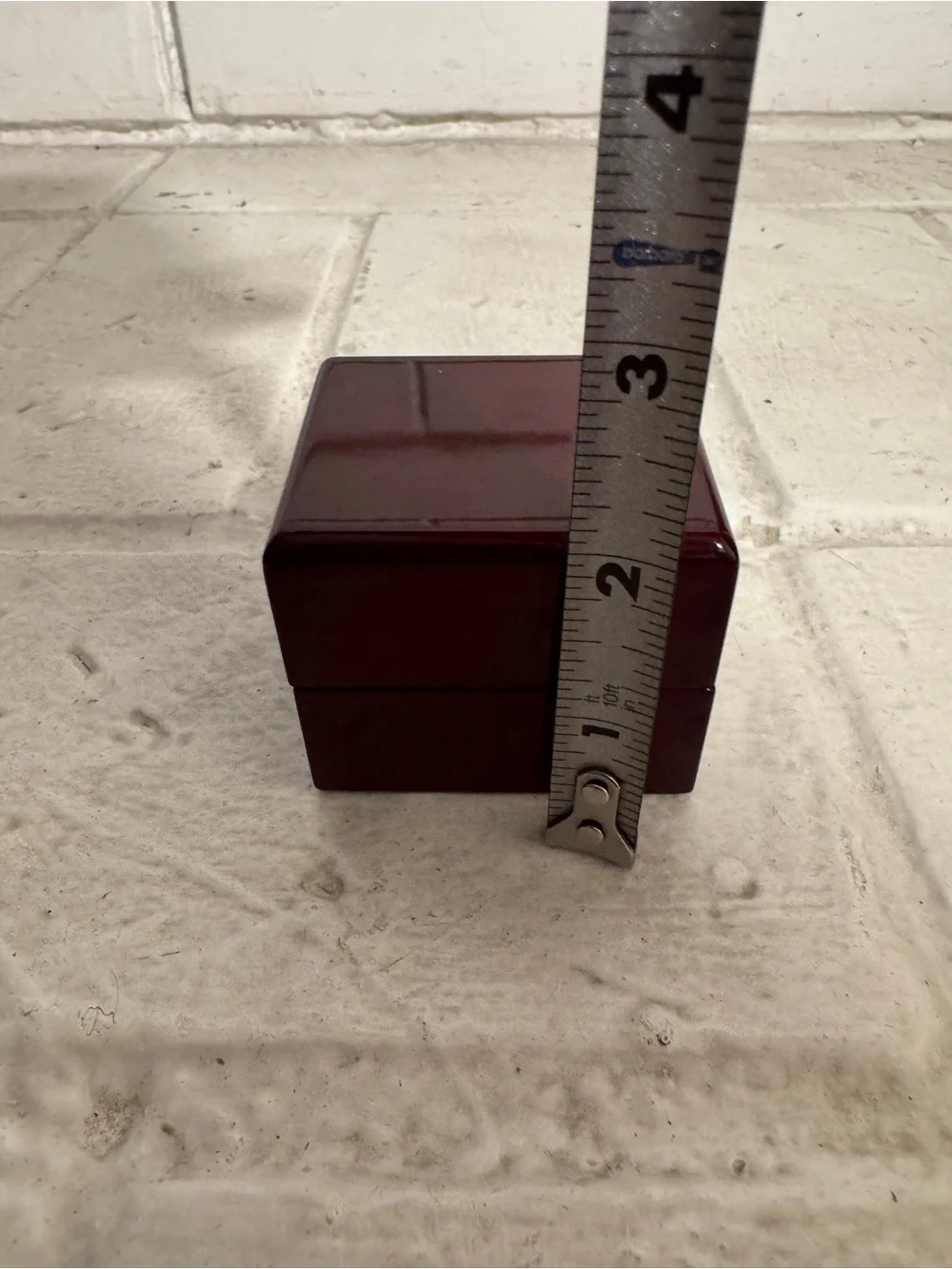 Set of 2 Sturdy Glossy Mahogany-like finish Ring Presentation Boxes 2.5
